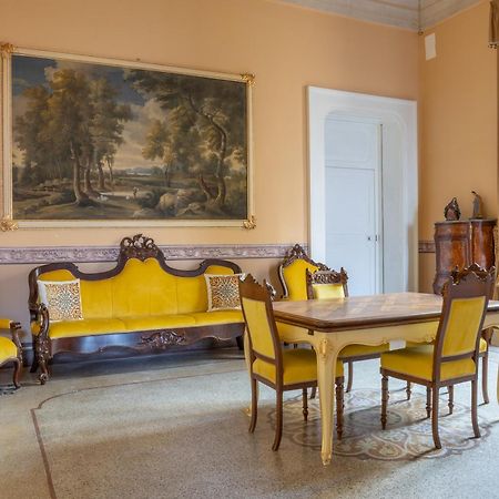Il Cavaliere Al Borgo Antico Hotel Copertino Bagian luar foto