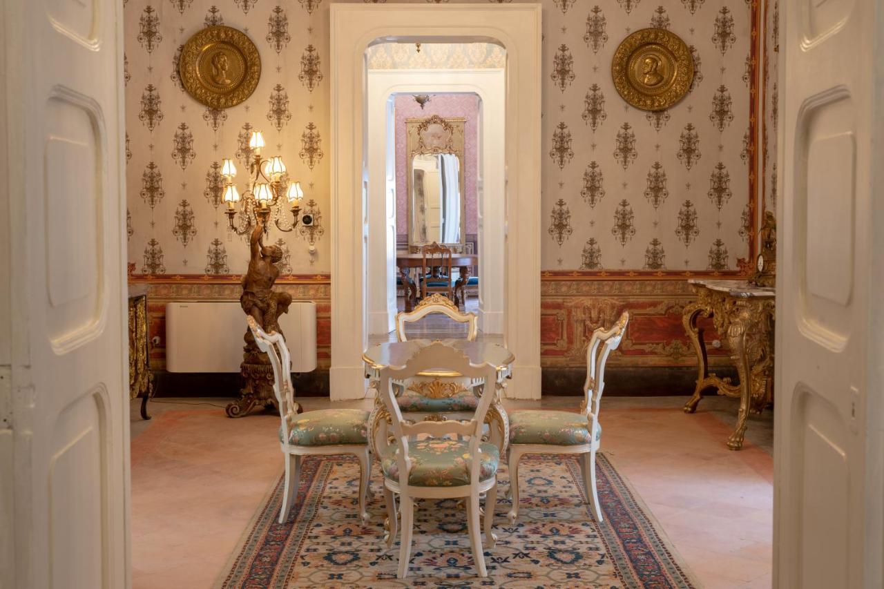 Il Cavaliere Al Borgo Antico Hotel Copertino Bagian luar foto
